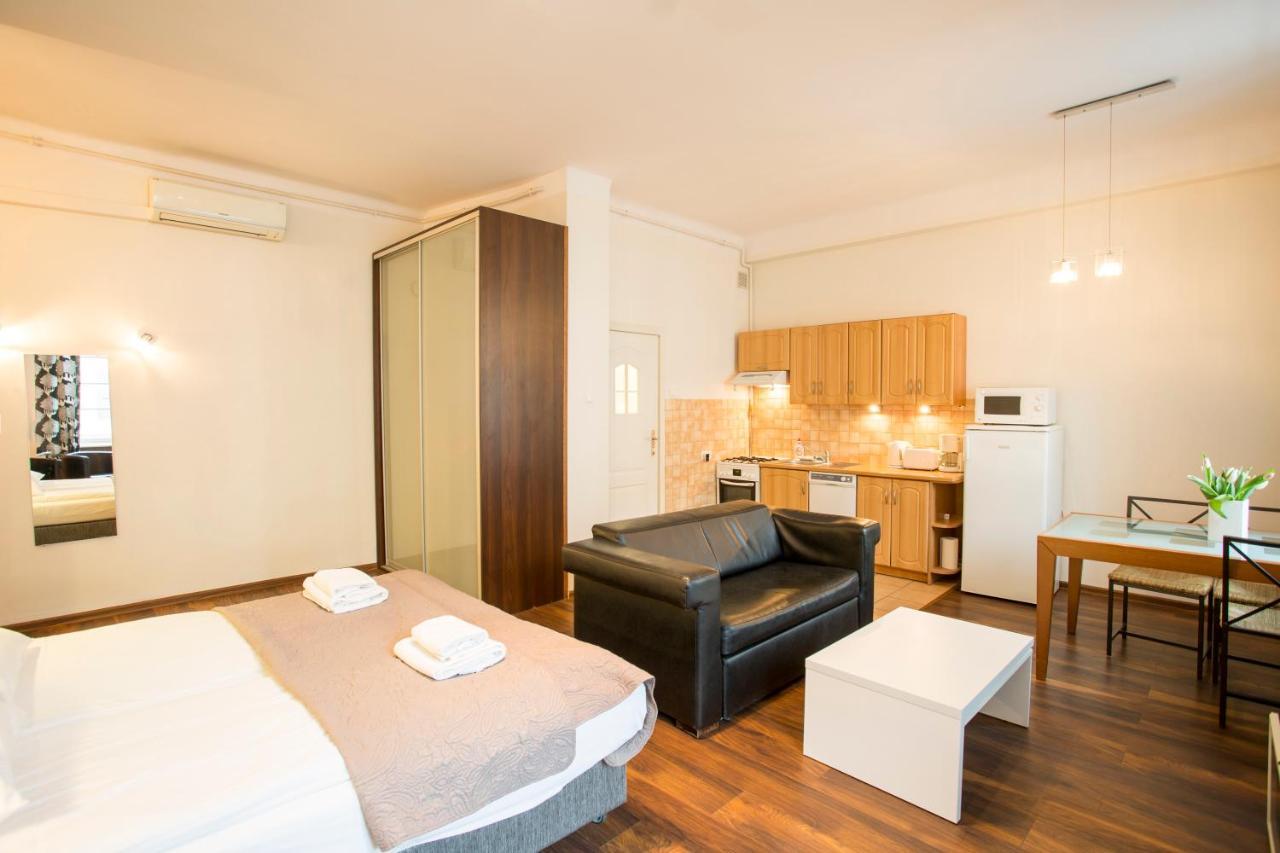 Royal Route Hotel apartamentowy 3*