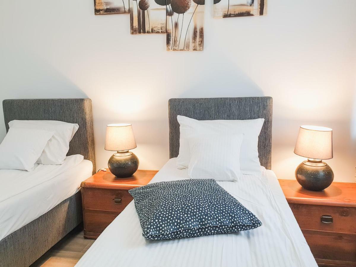 Hotel apartamentowy Royal Route 3*